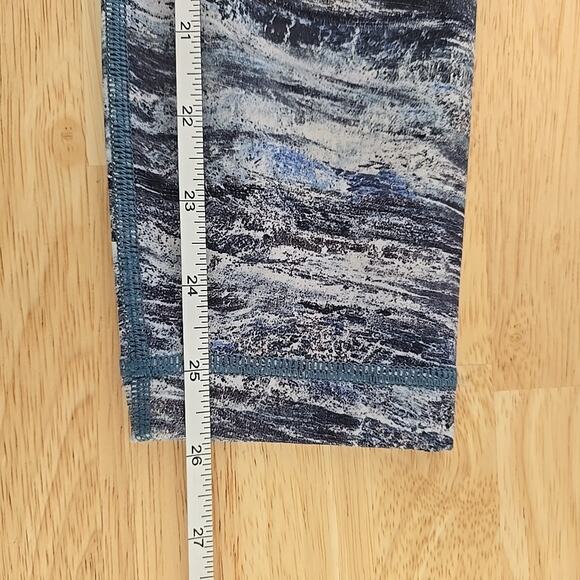 Lululemon Wunder Under Hi-Rise 7/8‎ Tight Full-On Luxtreme 26" Womens Size 4 - Picture 6 of 8